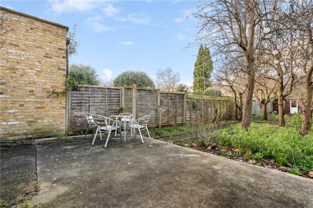 6 bedroom House, Niton Street, London, SW6 - Available, Image 3
