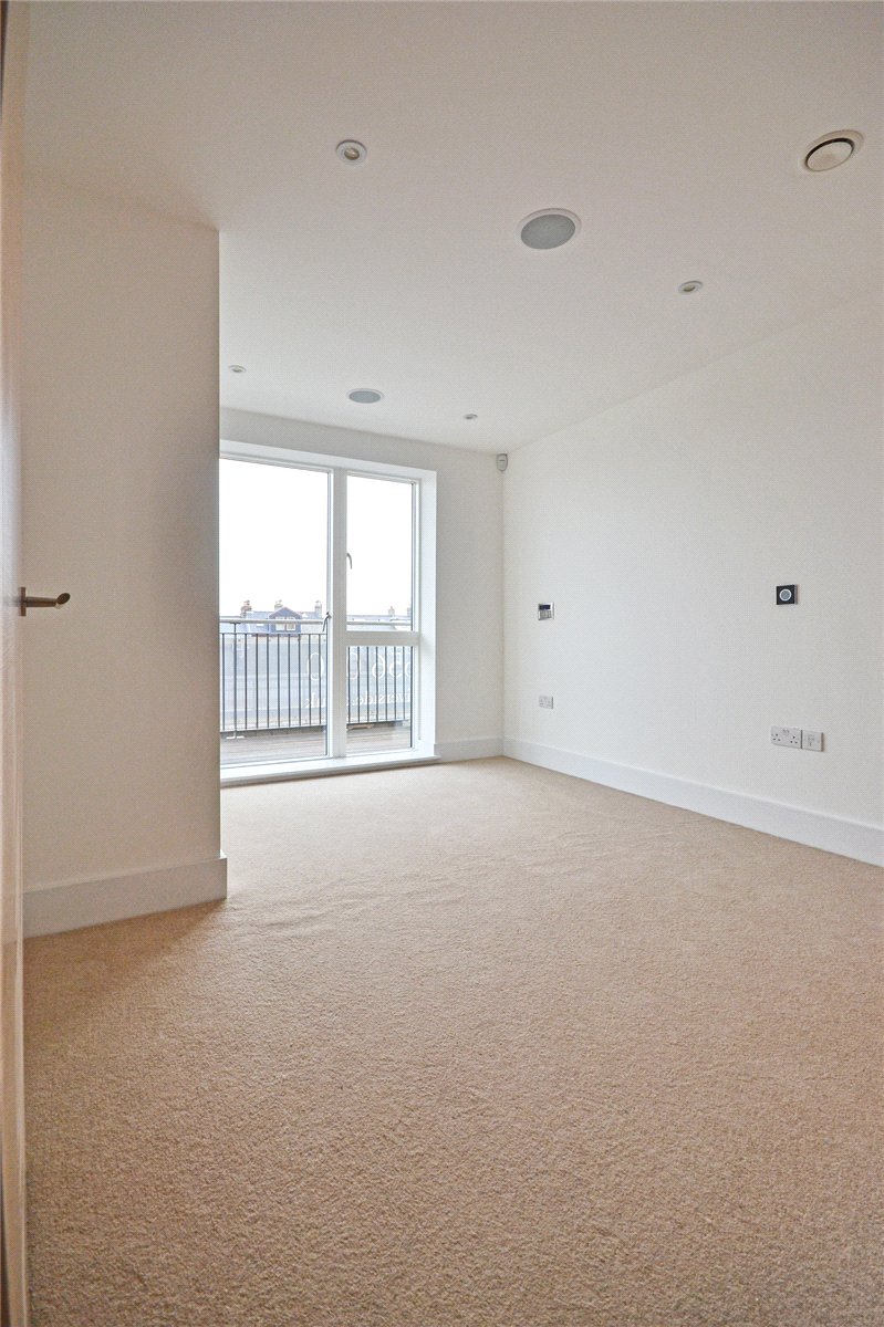 2 bedroom Flat, Kingsley Walk, Cambridge, CB5 - Available, Image 7