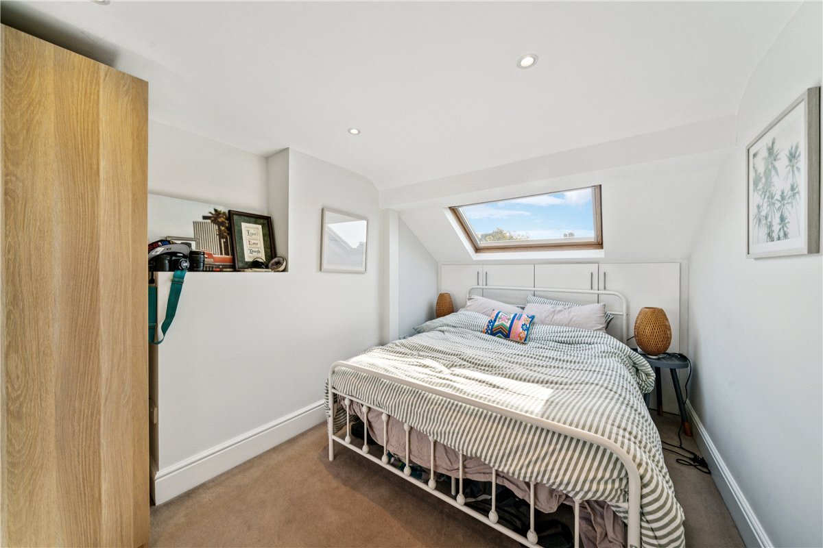 4 bedroom House, Coleford Road, London, SW18 - , Image 15