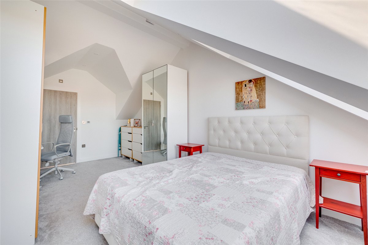 3 bedroom House, Harlow Gardens, Kingston upon Thames, KT1 - Let Agreed, Image 1
