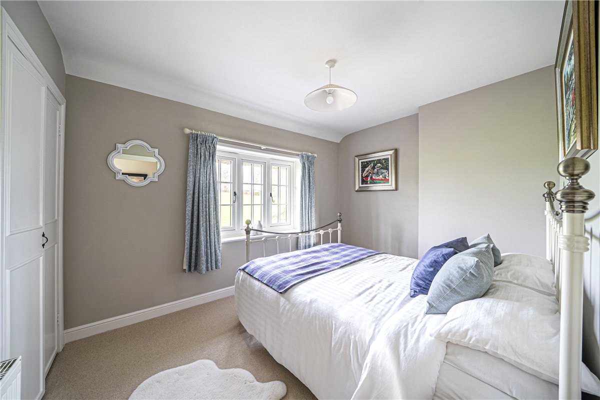 4 bedroom House, Clanville, Andover, SP11 - Available, Image 9