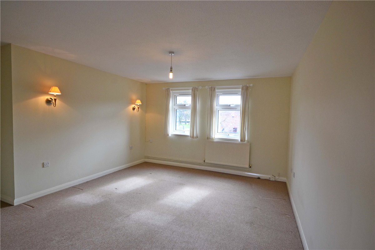 2 bedroom Flat, Minerva Way, Cambridge, CB4 - Sold STC, Image 1