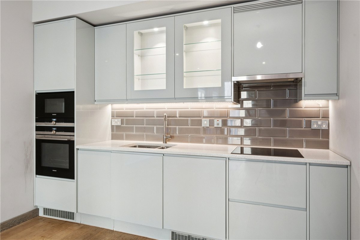 0 bedroom Flat, Chivers Passage, London, SW18 - Available, Image 8