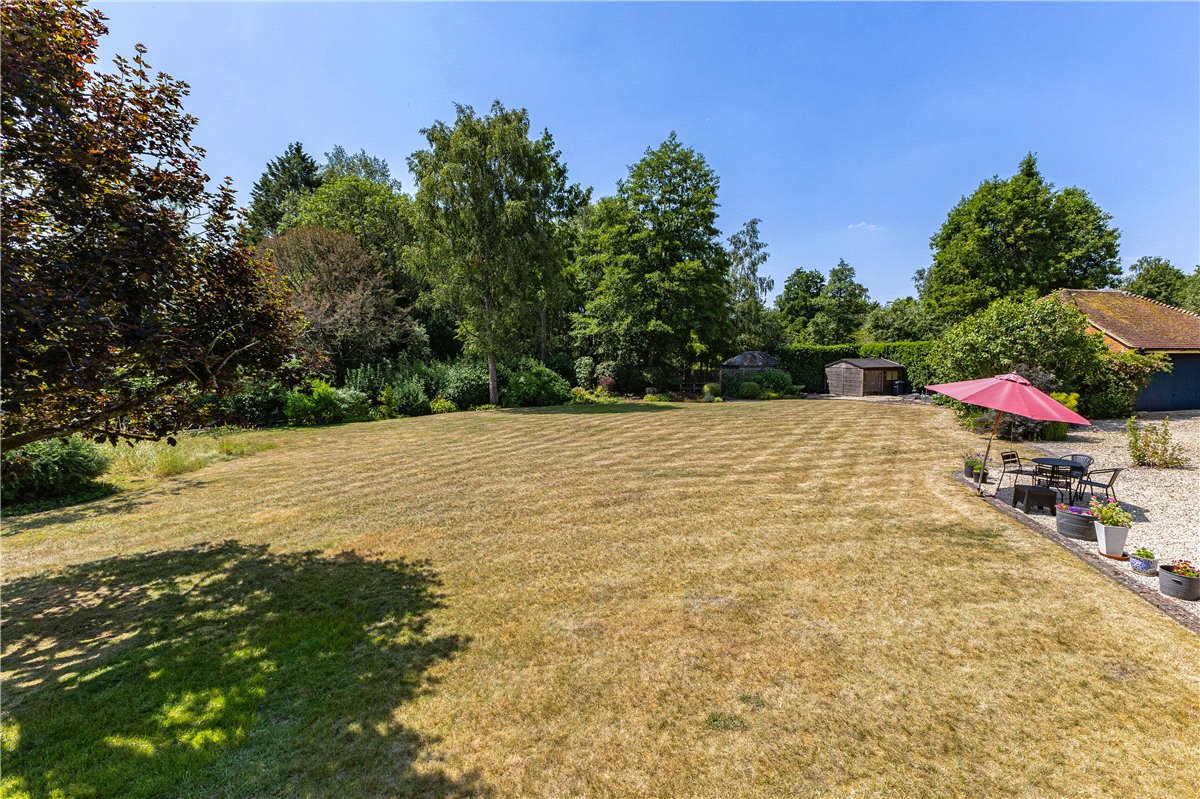 6 bedroom House, Mill Lane, Ramsbury, SN8 - Available, Image 1