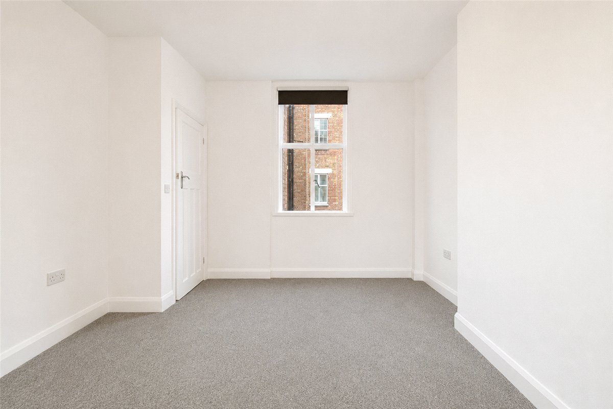 1 bedroom Flat, Charleville Court, Charleville Road, W14 - Let Agreed, Image 9