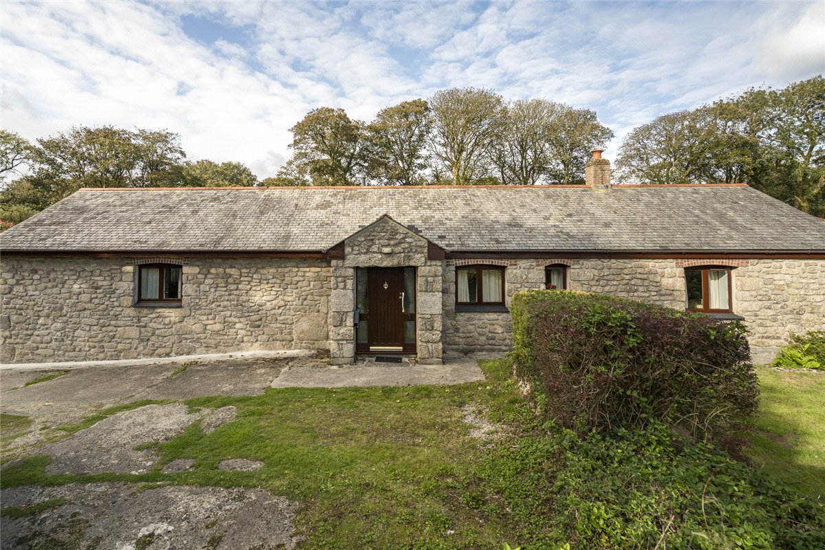 3 bedroom House, Tregolls, Stithians, TR3 - Available, Image 1
