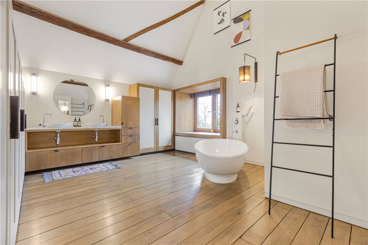 5 bedroom Barn Conversion, Great Haseley, , OX44 - Available, Image 17