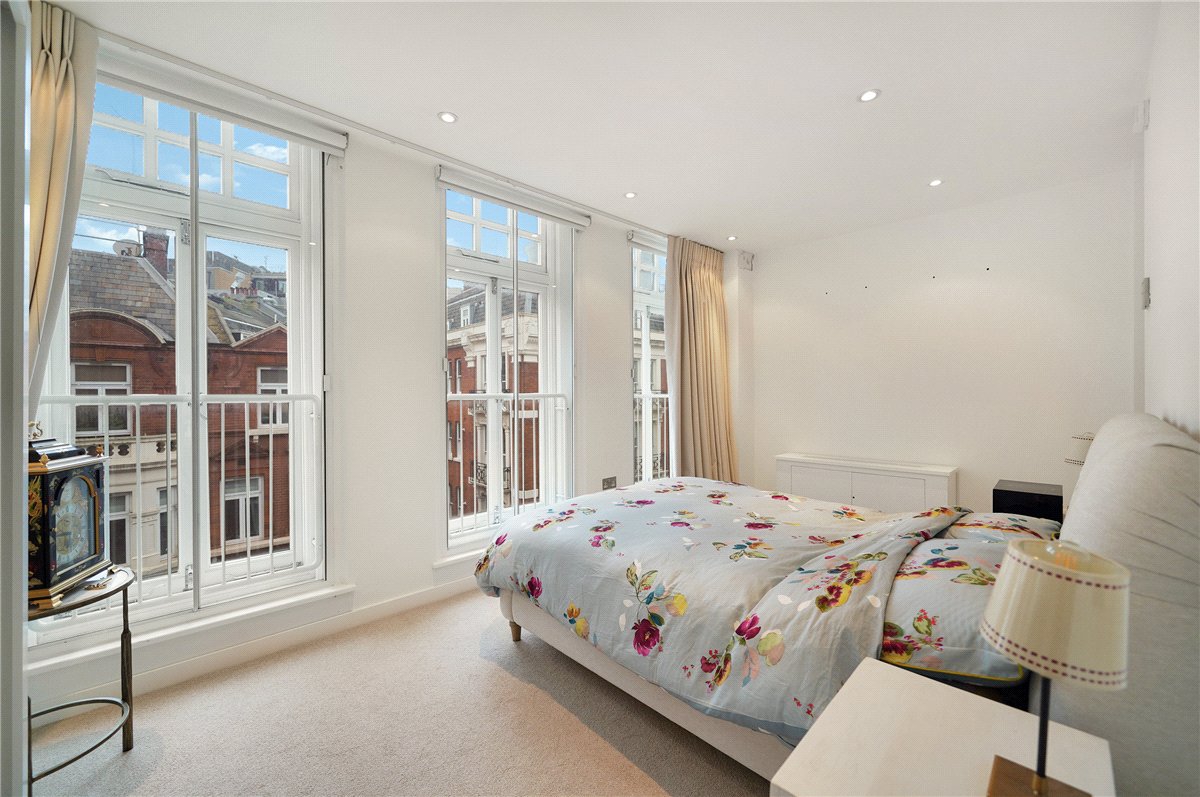 1 bedroom Flat, Maddox Street, London, W1S - Available, Image 2