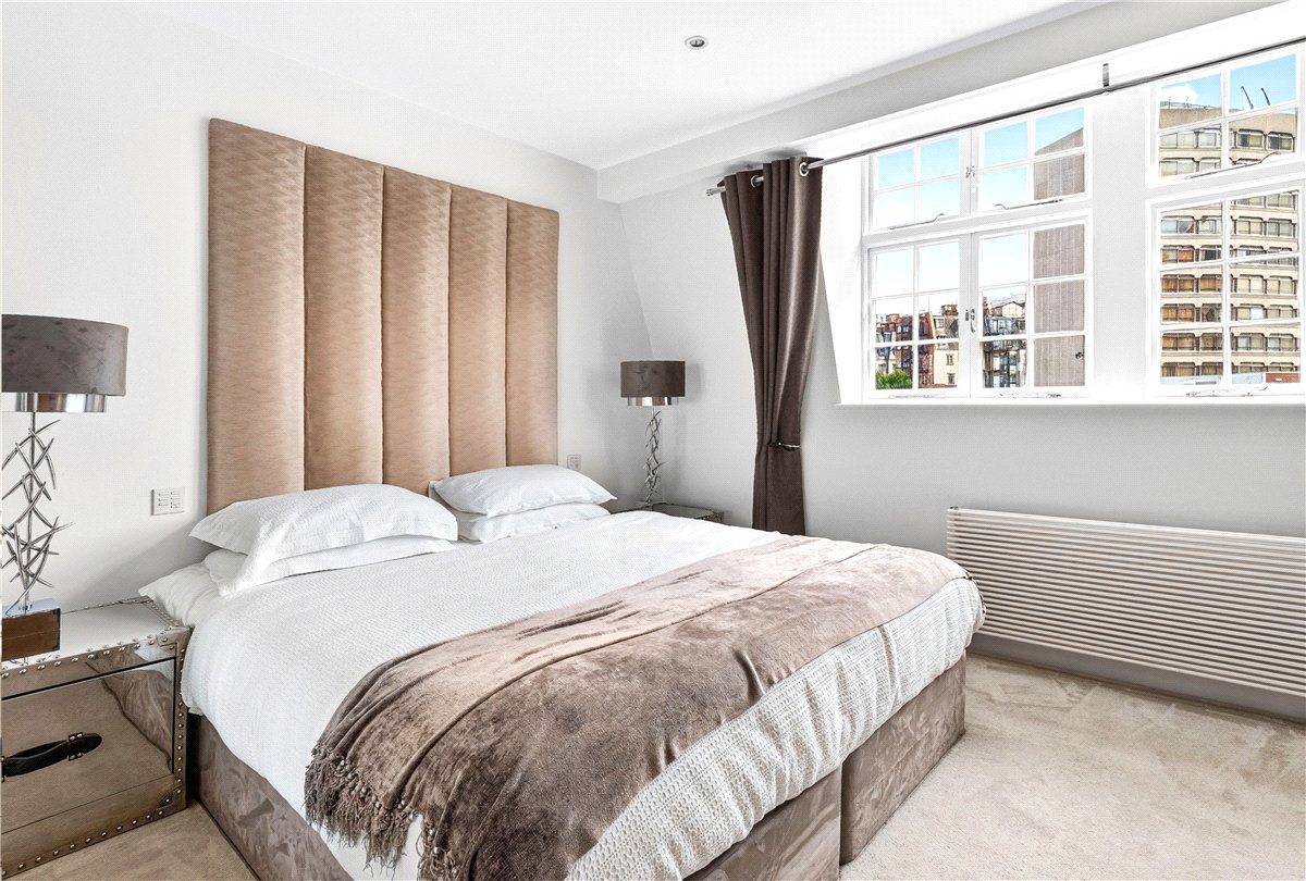 1 bedroom Flat, Hans Crescent, Knightsbridge, SW1X - Available, Image 4