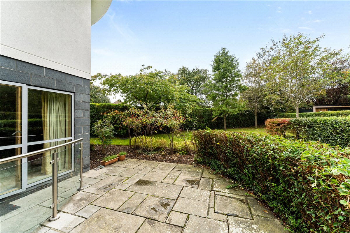 2 bedroom Flat, Queen Ediths Way, Cambridge, CB1 - Sold, Image 9