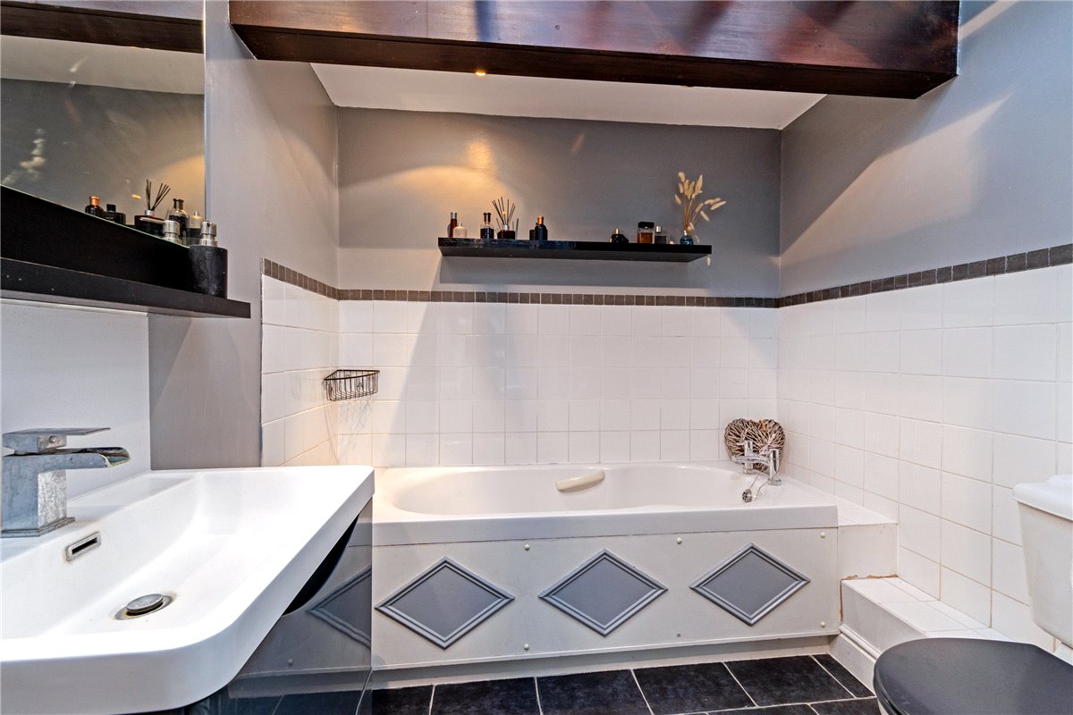 5 bedroom House, Comberton Road, Barton, CB23 - Available, Image 16