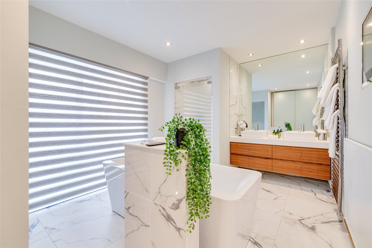 4 bedroom House, Cheval Place, Knightsbridge, SW7 - Available, Image 9