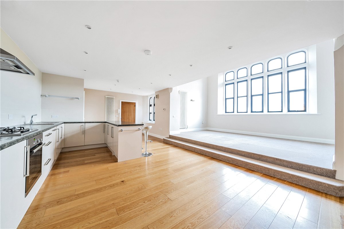 3 bedroom Maisonette, West Avenue, Bath, BA2 - Sold, Image 8