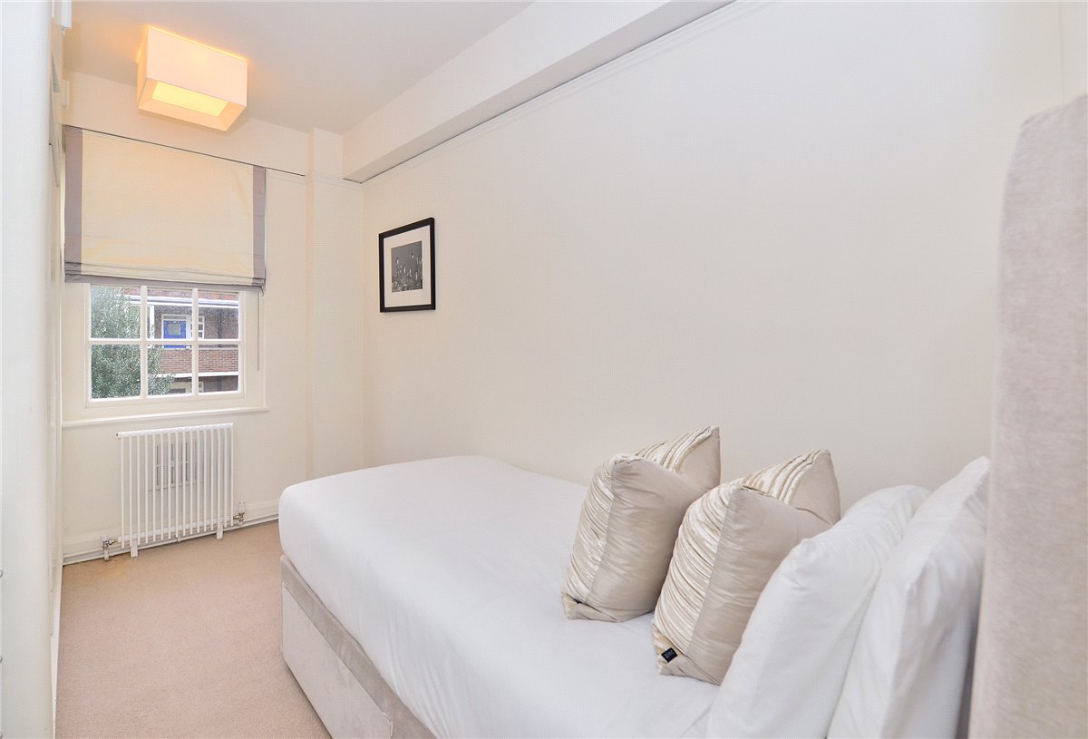 2 bedroom Flat, Fulham Road, London, SW3 - Available, Image 3