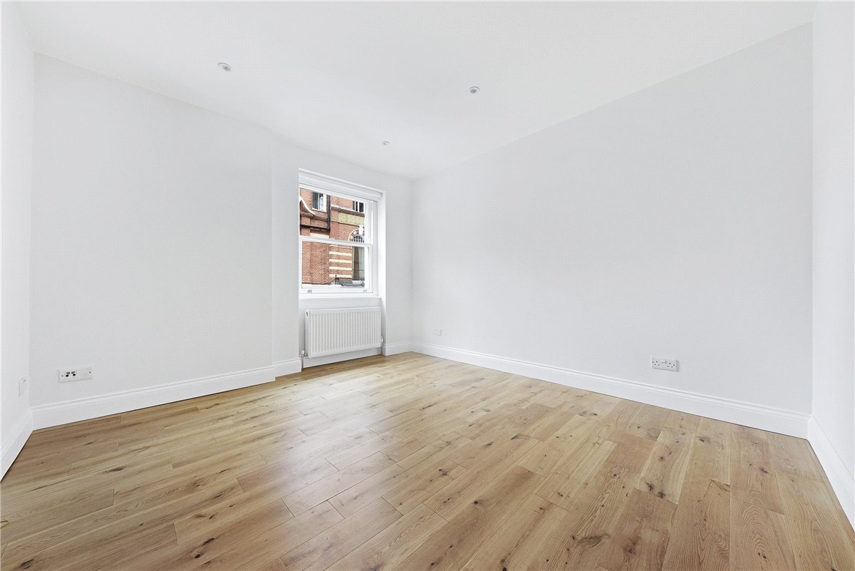 1 bedroom Flat, 5 Egerton Terrace, Knightsbridge, SW3 - Available, Image 11