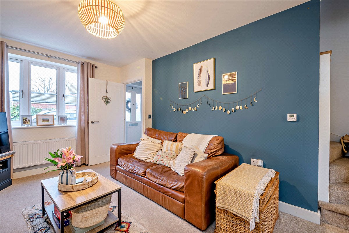 2 bedroom House, Greenacre Place, Newbury, RG14 - Sold STC, Image 2