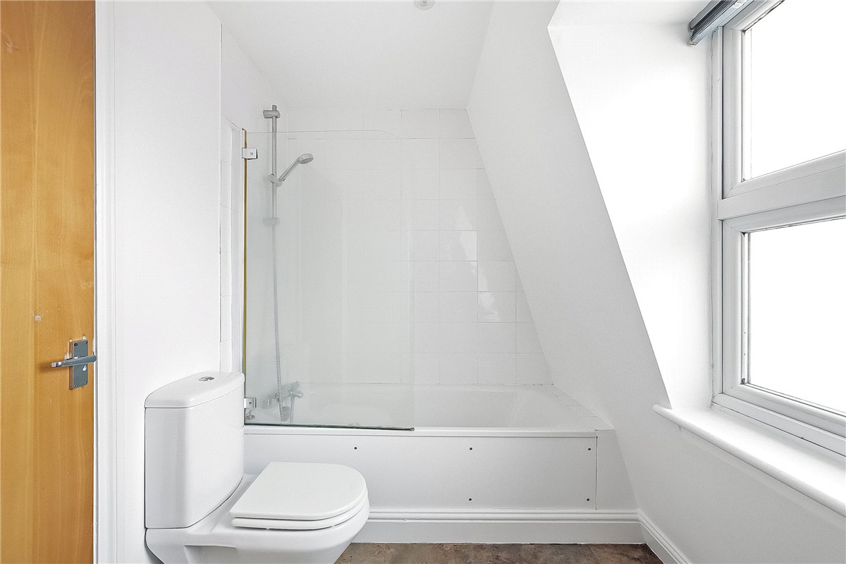 3 bedroom House, Mexfield Road, London, SW15 - Available, Image 6