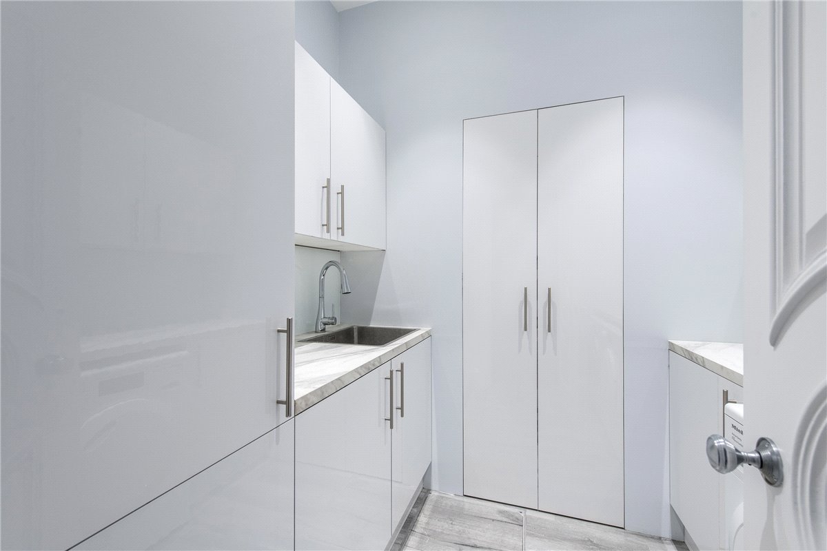5 bedroom House, Kimbell Gardens, London, SW6 - Available, Image 4