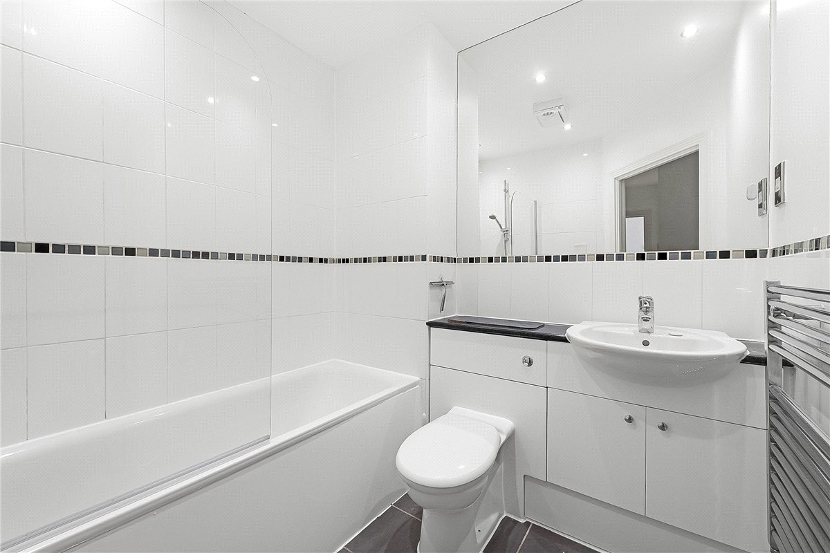 2 bedroom Flat, Pavilion Square, London, SW17 - Available, Image 10