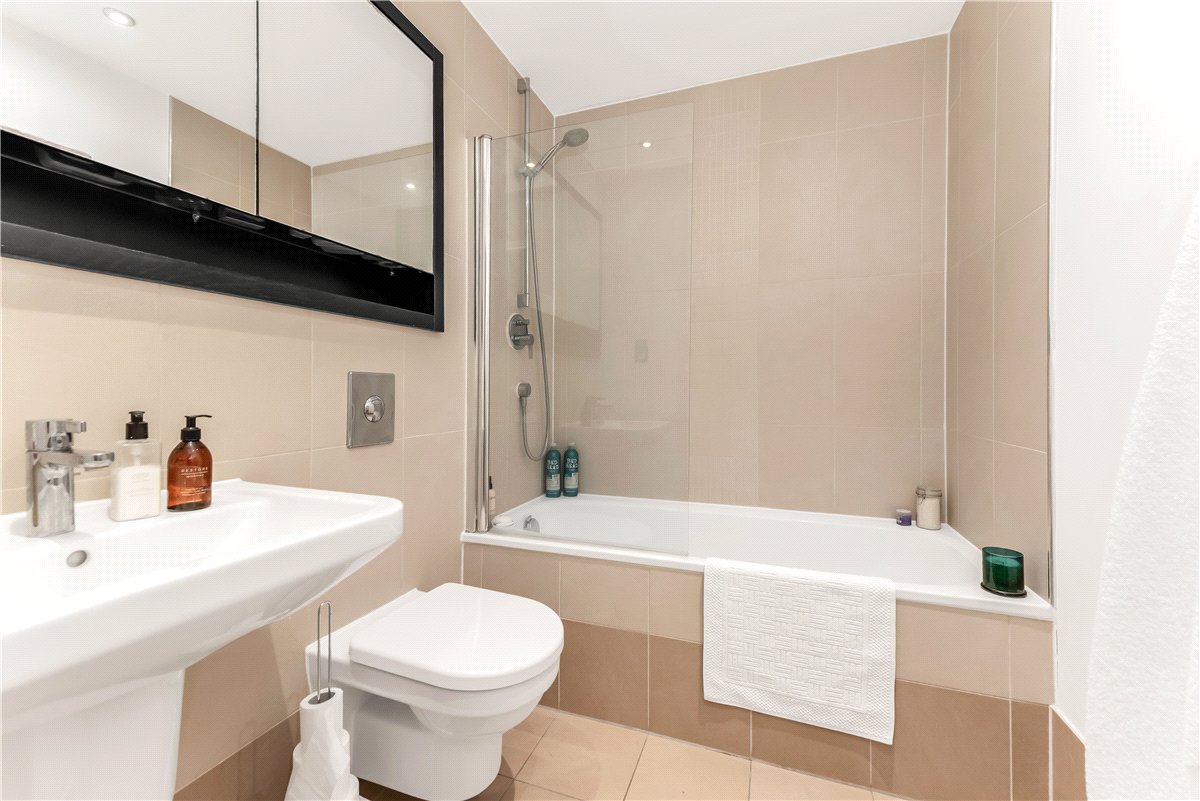 1 bedroom Flat, Pond Garth, York, YO1 - Sold STC, Image 5