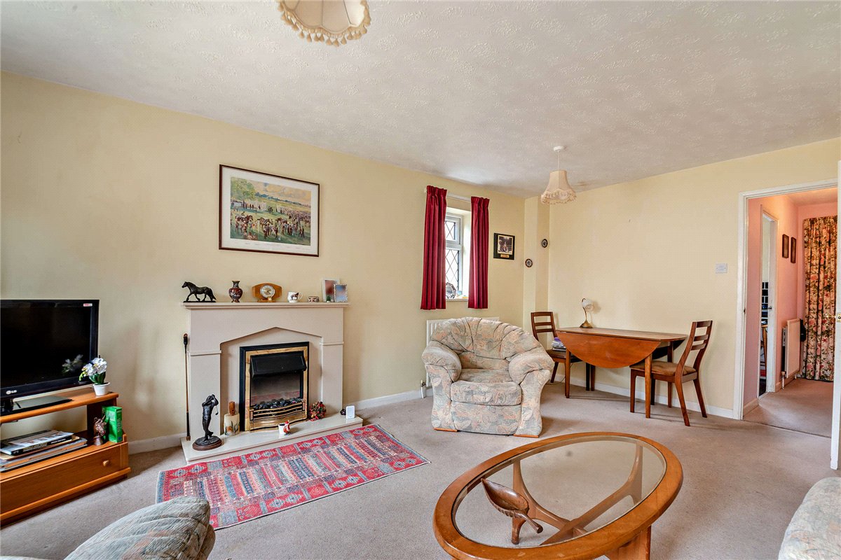 2 bedroom House, Poffley Place, Thatcham, RG19 - Sold STC, Image 6