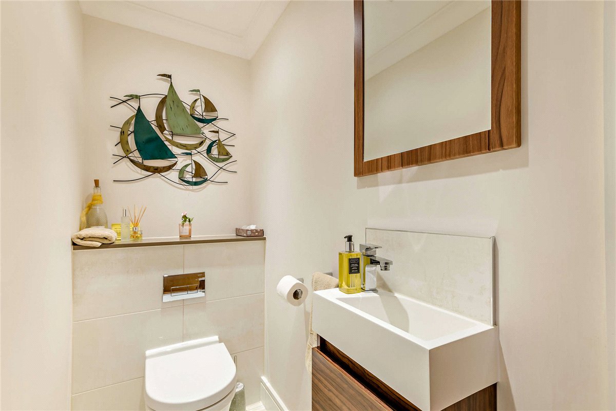 6 bedroom House, Monks Lane, Newbury, RG14 - Available, Image 20