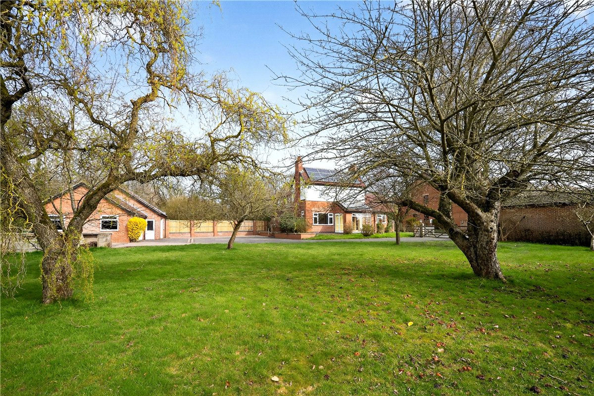 4 bedroom House, Leicester Road, New Packington, LE65 - Let Agreed, Image 16