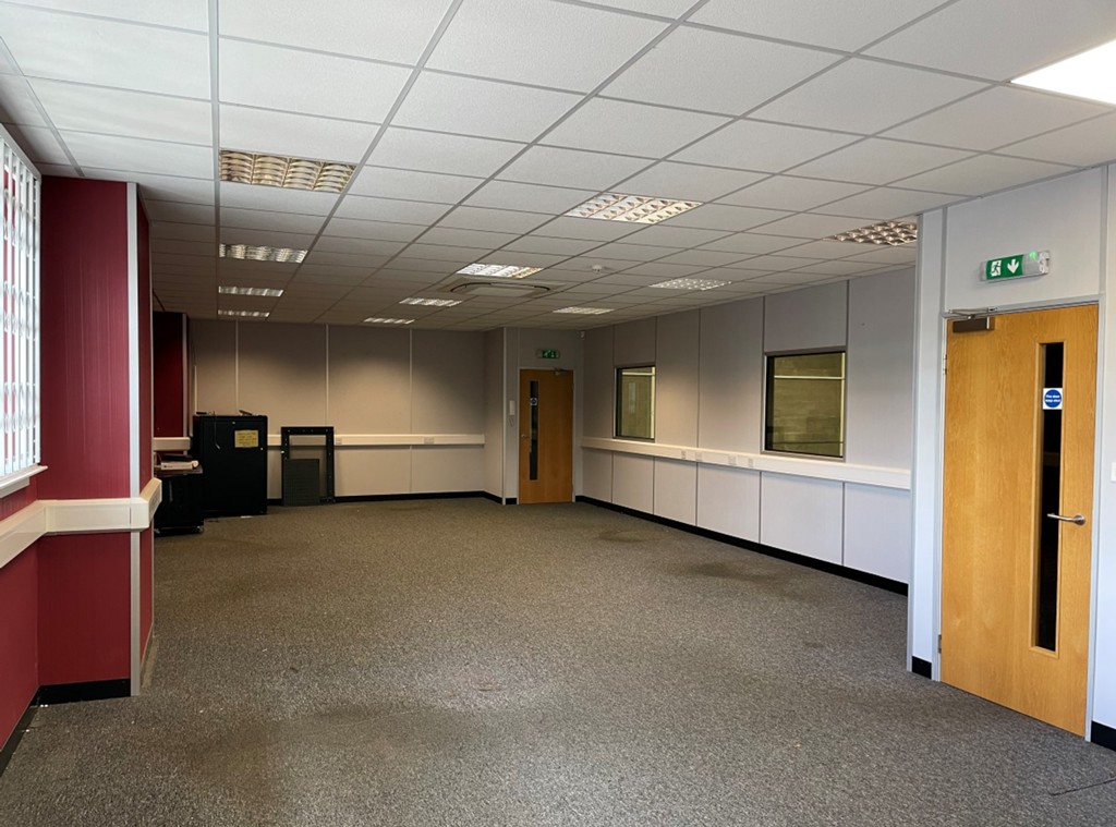 6440 Sq Ft, Bath Business Park, Bath, BA2 - Available, Image 3