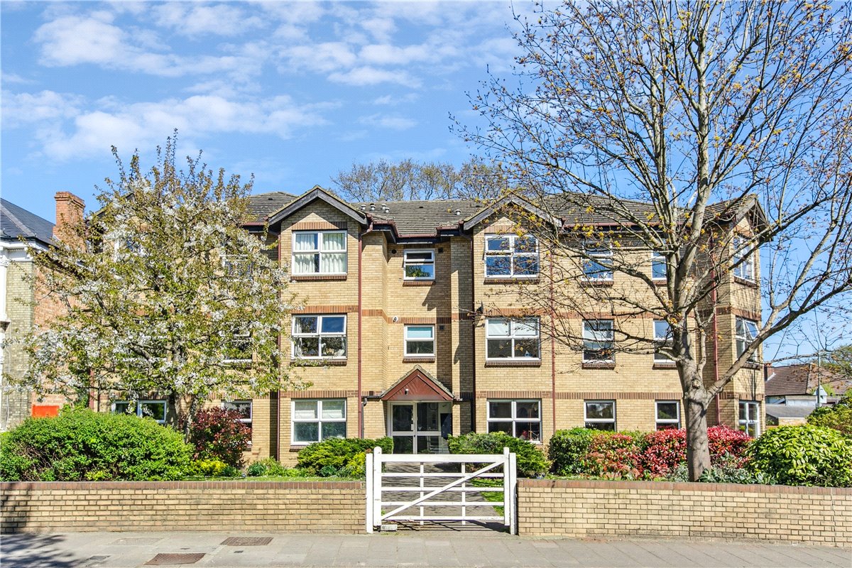 1 bedroom Flat, Bedford Hill, London, SW12 - Sold STC, Image 2