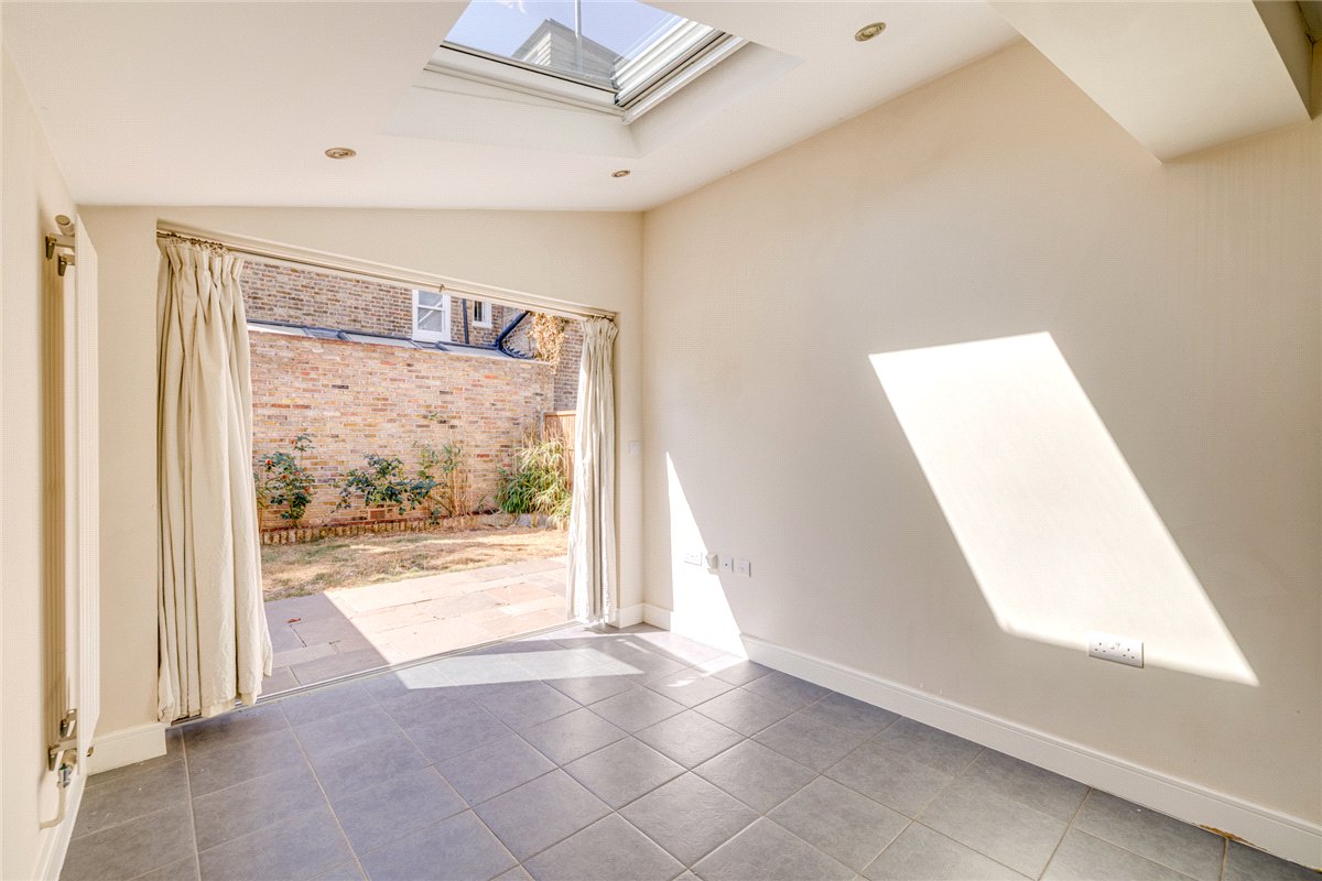 2 bedroom Residential, Wolseley Gardens, London, W4 - Available, Image 4