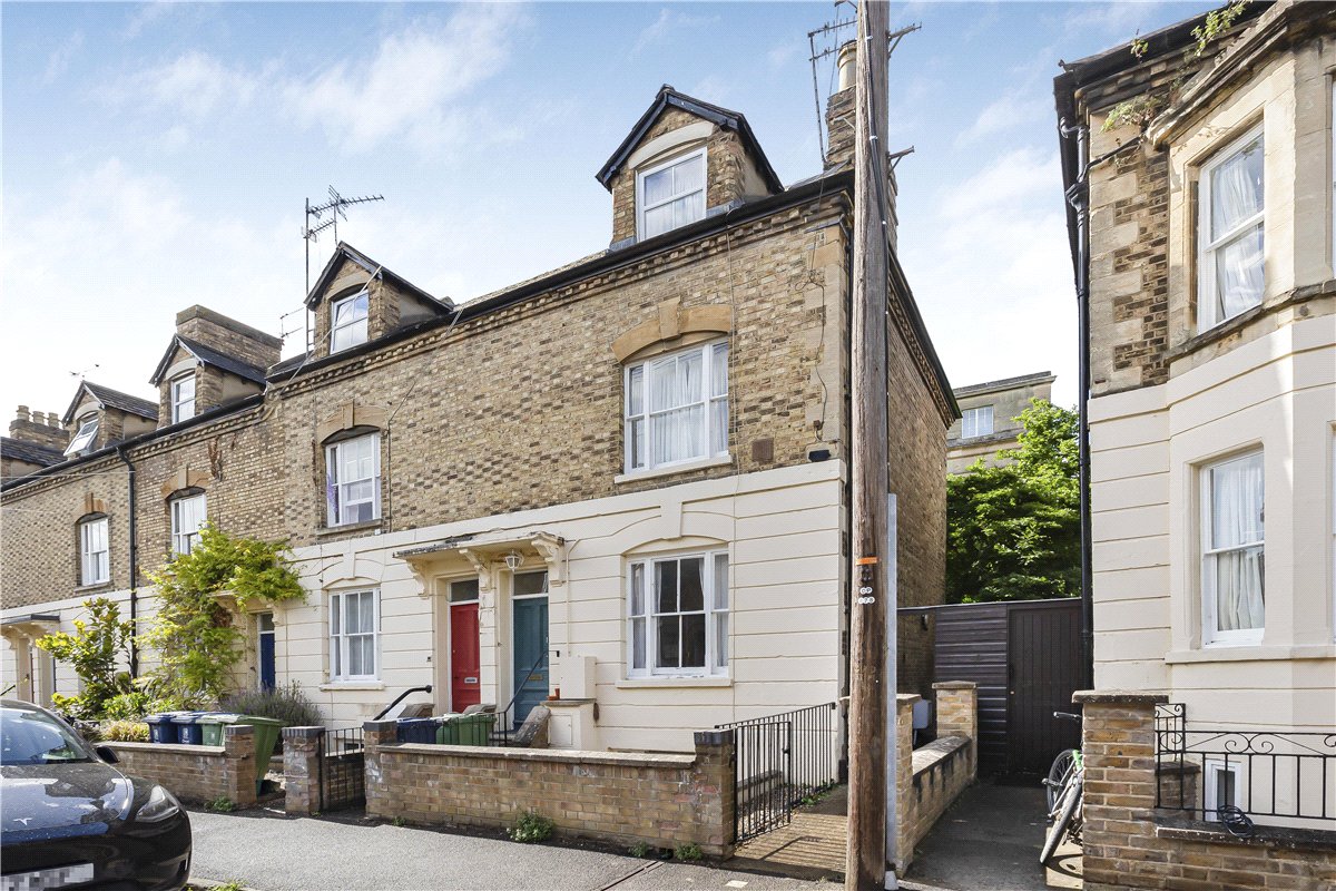 2 bedroom Maisonette, Walton Crescent, Oxford, OX1 - Let Agreed, Image 2