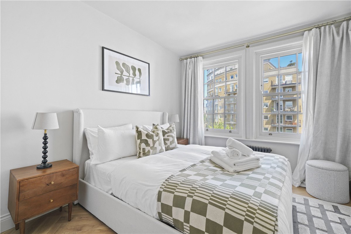 2 bedroom Flat, Taunton Place, London, NW1 - Available, Image 1