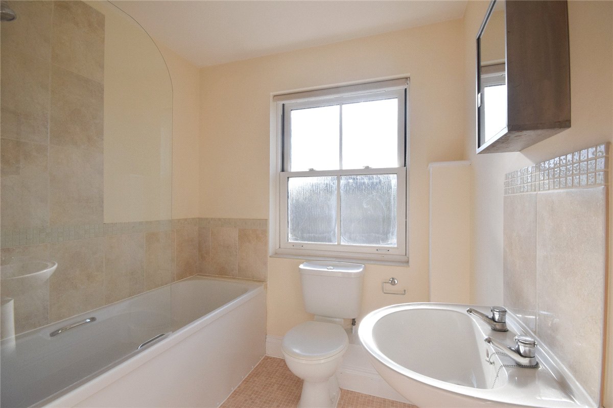4 bedroom House, High Street, Waterbeach, CB25 - Available, Image 9