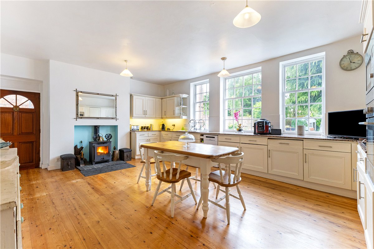 6 bedroom House, Main Street, West Haddlesey, YO8 - Available, Image 33