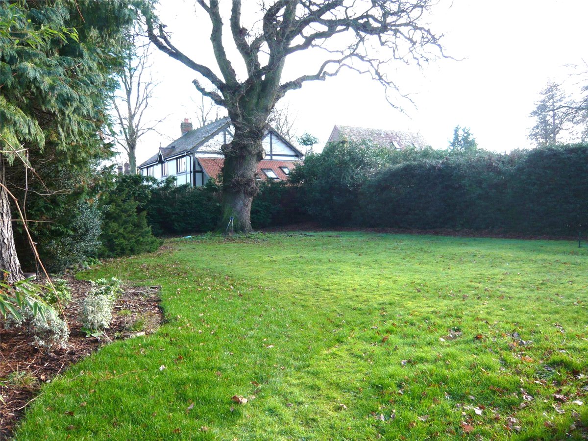 2 bedroom Flat, Oxford Road, Newbury, RG14 - Available, Image 11