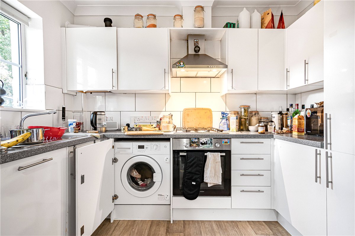 2 bedroom Flat, Long Ford Close, Oxford, OX1 - Sold STC, Image 8