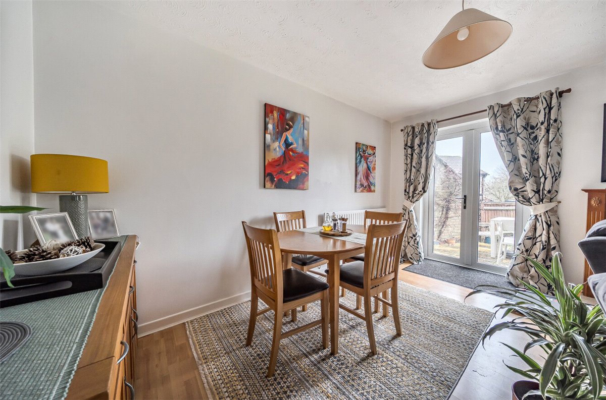 3 bedroom House, Squires Hill Close, Woodshaw, SN4 - Available, Image 6