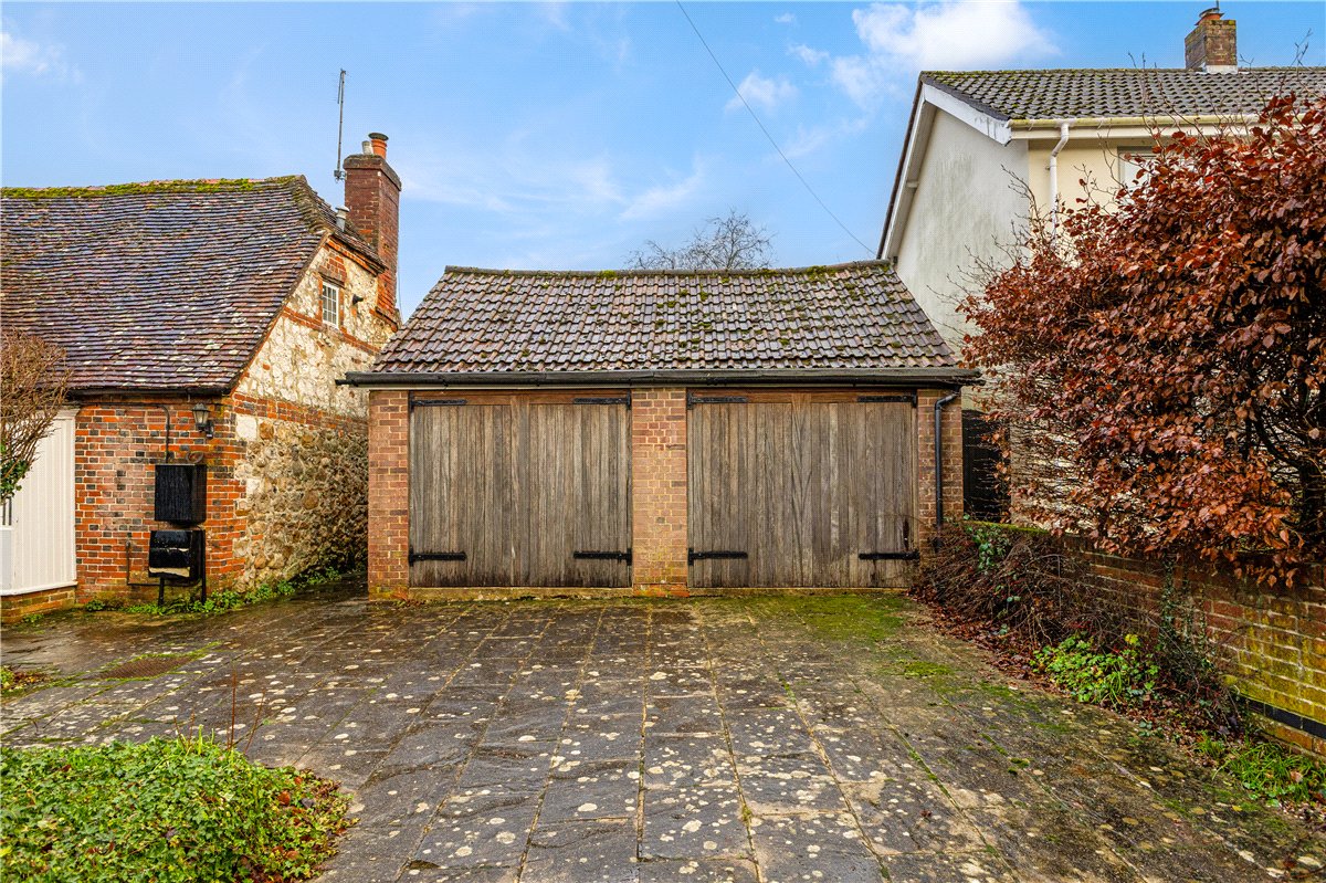 6 bedroom House, Farm Lane, Aldbourne, SN8 - Available, Image 21
