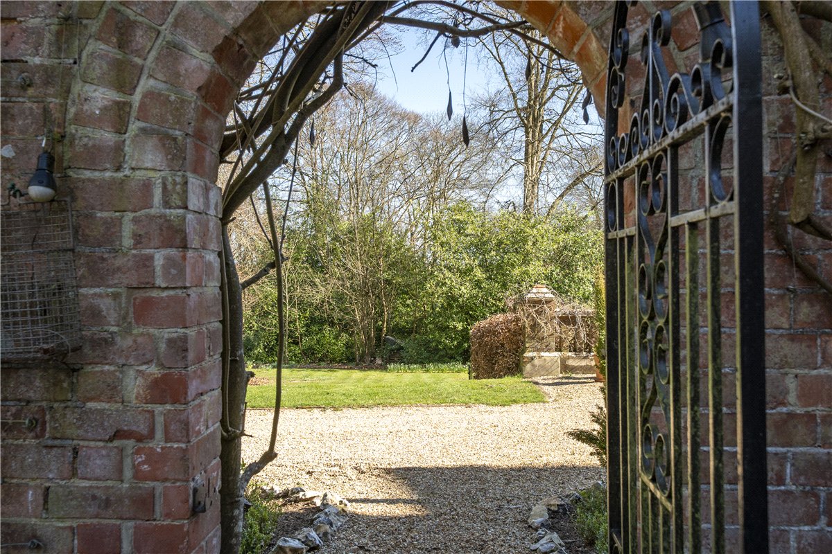 4 bedroom House, Fullerton, Andover, SP11 - Let Agreed, Image 5