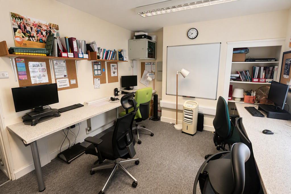 1086 Sq Ft, 33 Clarendon Street, Cambridge, CB1 - Available, Image 2