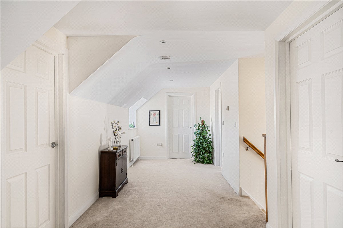 4 bedroom House, Church Hanborough, Witney, OX29 - Available, Image 12