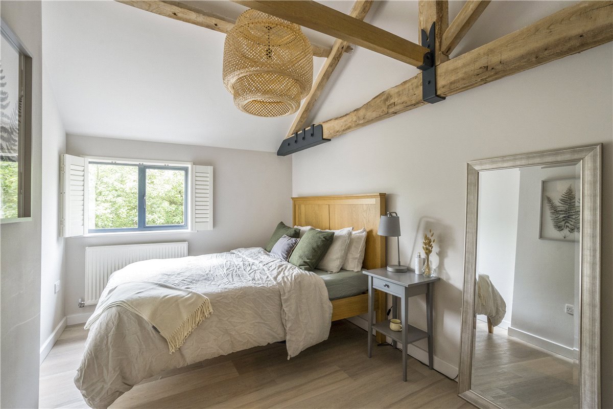 4 bedroom House, West Kennett, Marlborough, SN8 - Sold STC, Image 7