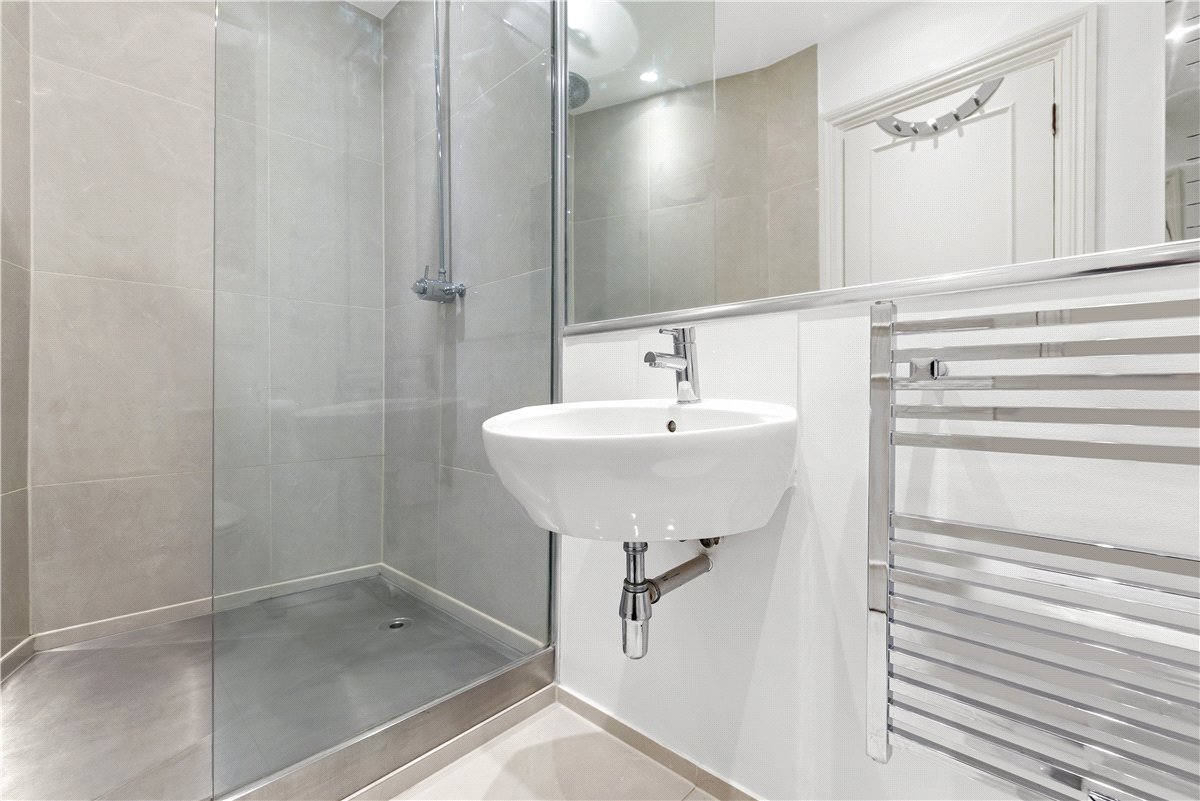 2 bedroom Flat, Lincoln House, Basil Street, SW3 - Available, Image 15