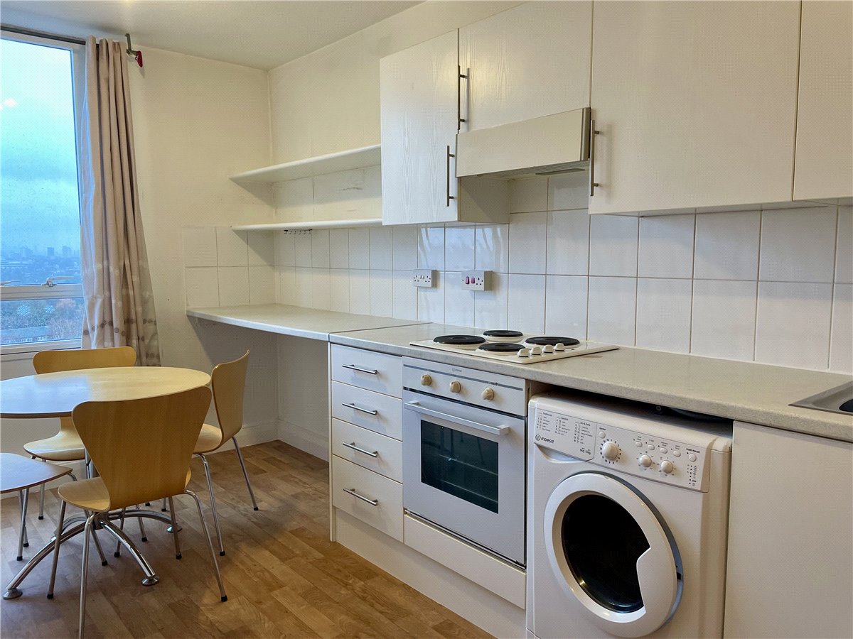2 bedroom Flat, Eagle Heights, Bramlands Close, Battersea, SW11 - Sold, Image 1
