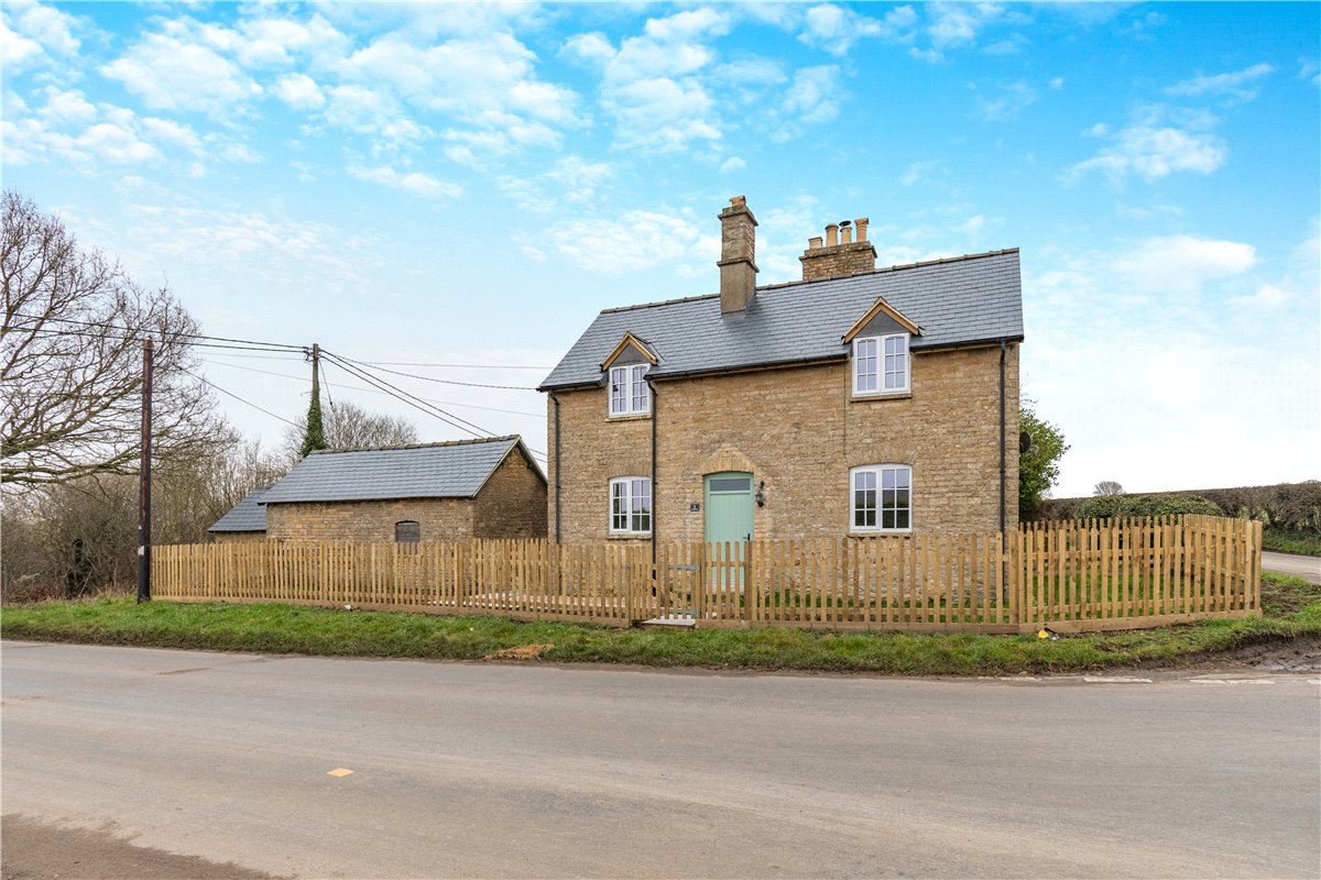 2 bedroom House, Sarsden, Chipping Norton, OX7 - Available, Image 6