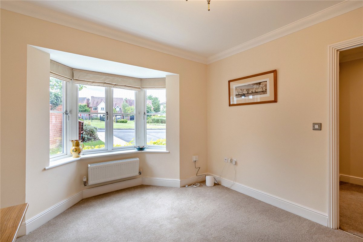 4 bedroom House, Hermitage Green, Hermitage, RG18 - Available, Image 10
