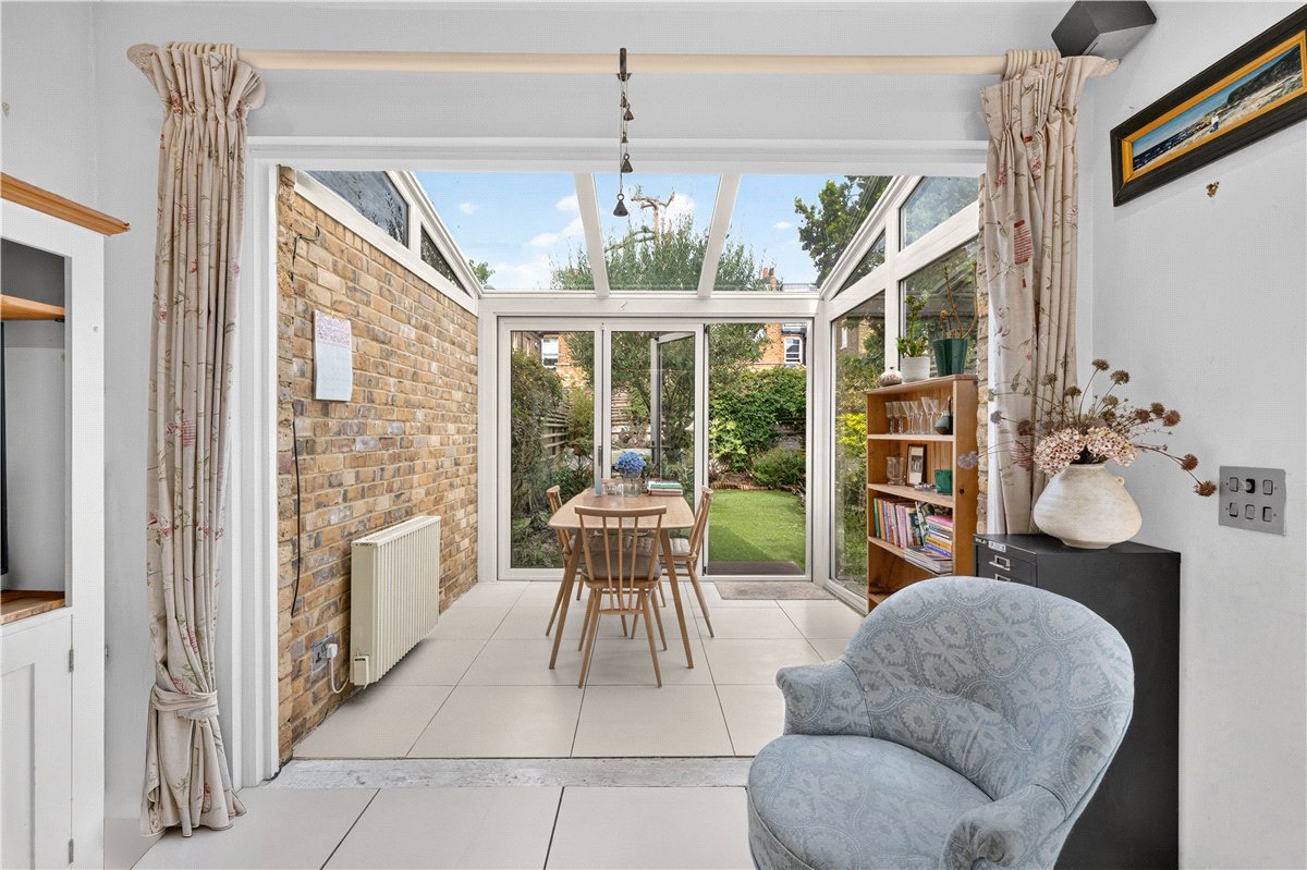 2 bedroom Maisonette, Wardo Avenue, London, SW6 - Available, Image 5