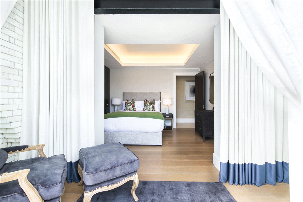 3 bedroom Flat, Duke Street, Mayfair, W1K - Available, Image 6