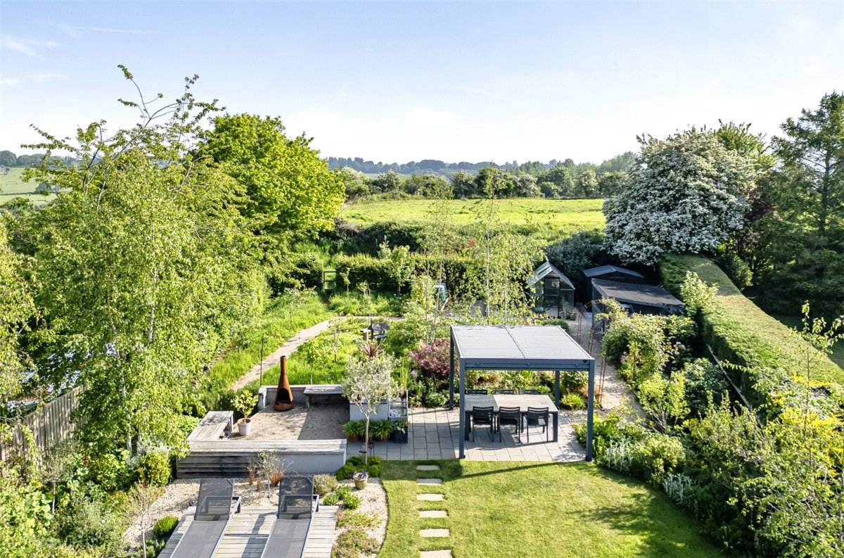 5 bedroom House, Studley Hill, Studley, SN11 - Sold, Image 3