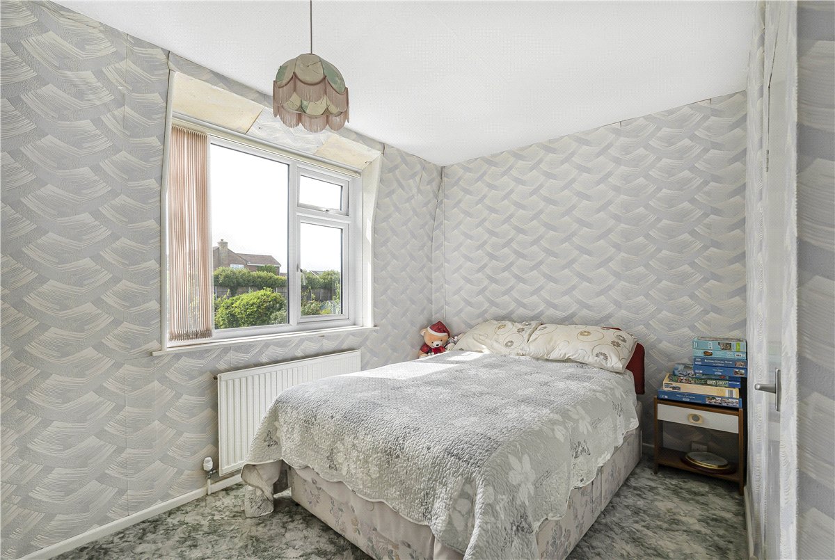 3 bedroom House, Five Stiles Road, Marlborough, SN8 - Sold, Image 9